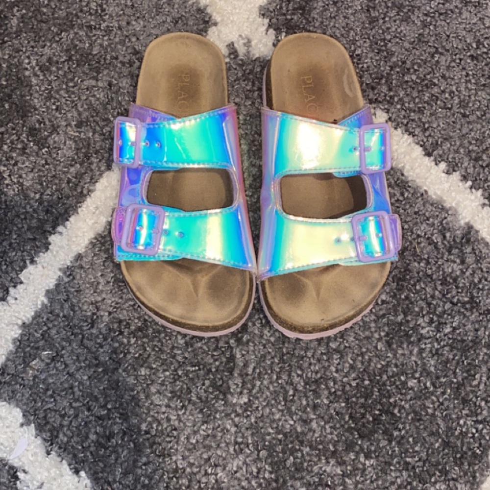 Children’s Place iridescent girls size 13 sandals